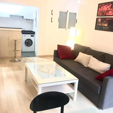 Carrer Santa Rita Apartment